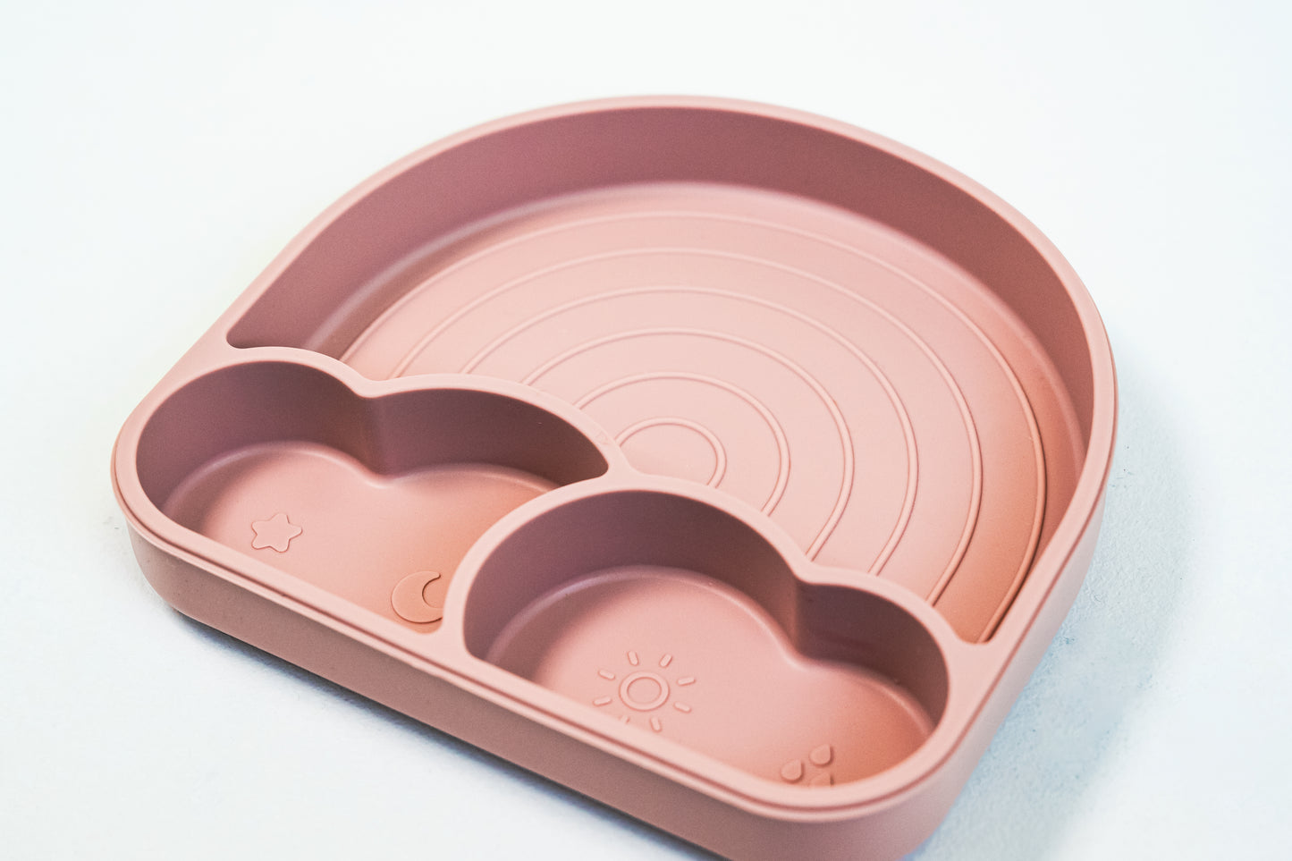 [Blush] Rainbow Suction Plate Main View 3