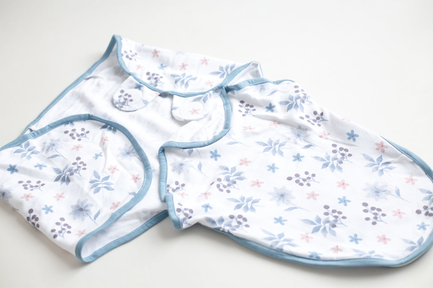 [Single Swaddle Wrap - Blue Meadow] Main view 1